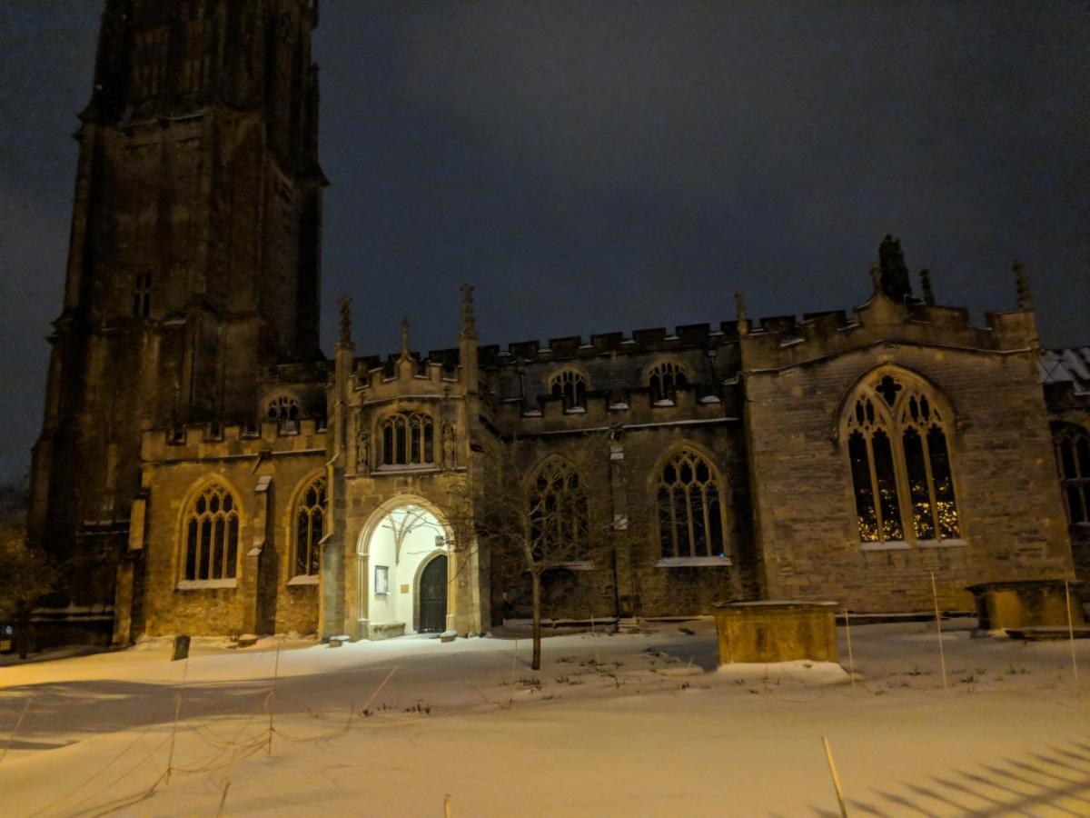 Namastay-Central Glastonbury Luaran gambar
